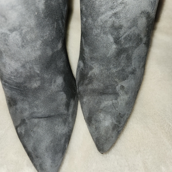 Prada knee-high suede boots - Picture 5 of 10